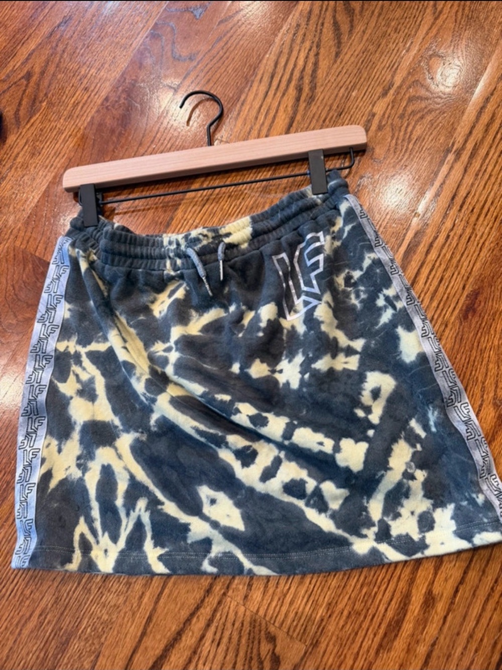 LF The Brand: Tie-Dye Drawstring Skirt in Black and Cream